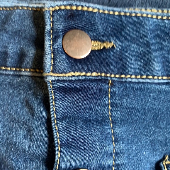 Arizona Blue Jean Skirt - Picture 3 of 8